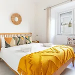 Wonderful Brand New Apartment Belem - A Few Steps Away From The River!